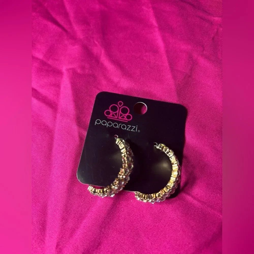New! Paparazzi Jewelry Earrings New with Tags Glitter Galaxy Gold Earrings